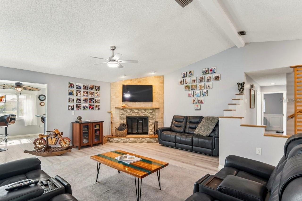 4254 MARINE PKWY — photo 10
