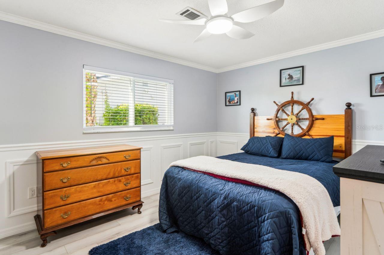4254 MARINE PKWY — photo 36