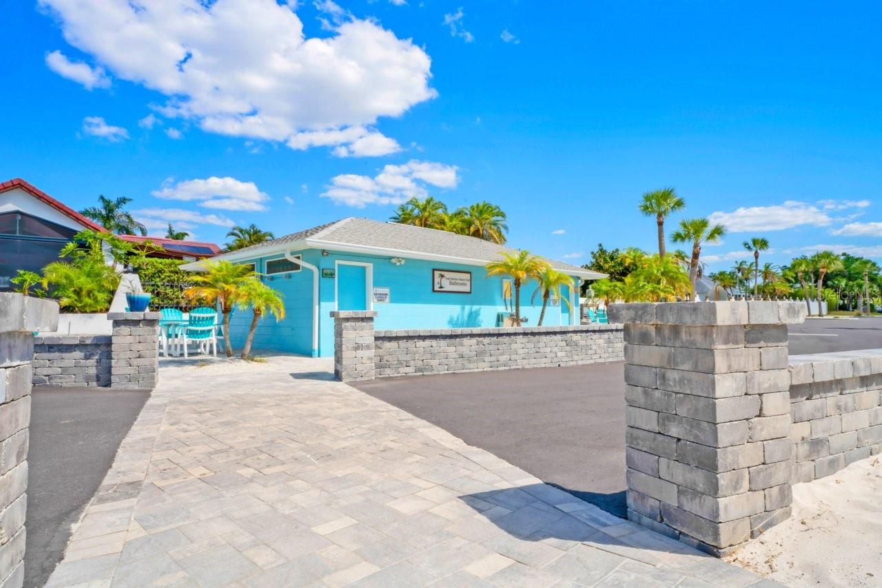 4254 MARINE PKWY — photo 76