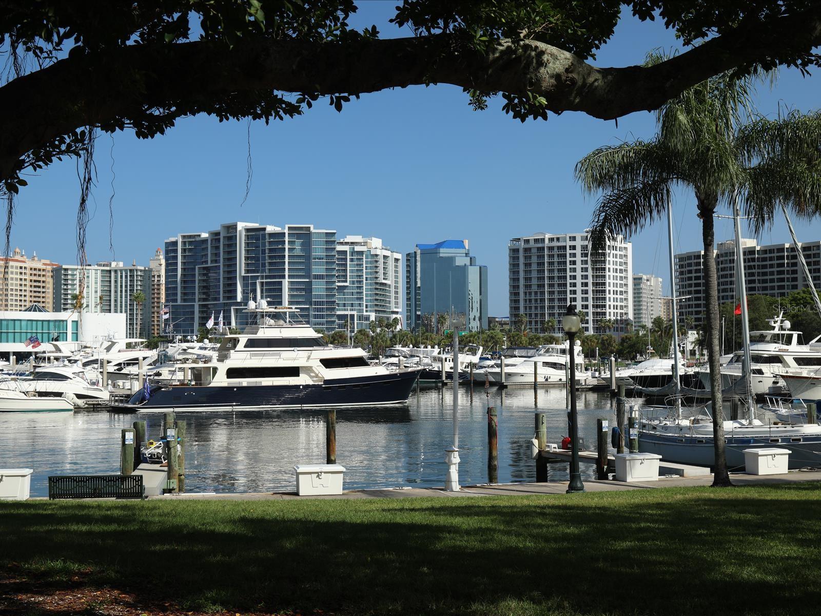 4565 BAY CLUB DR #27 — photo 45