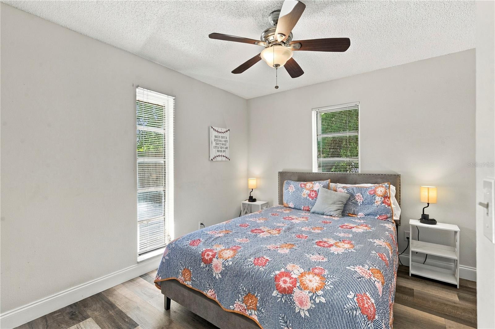 200 TWIN LAKE DR — photo 20