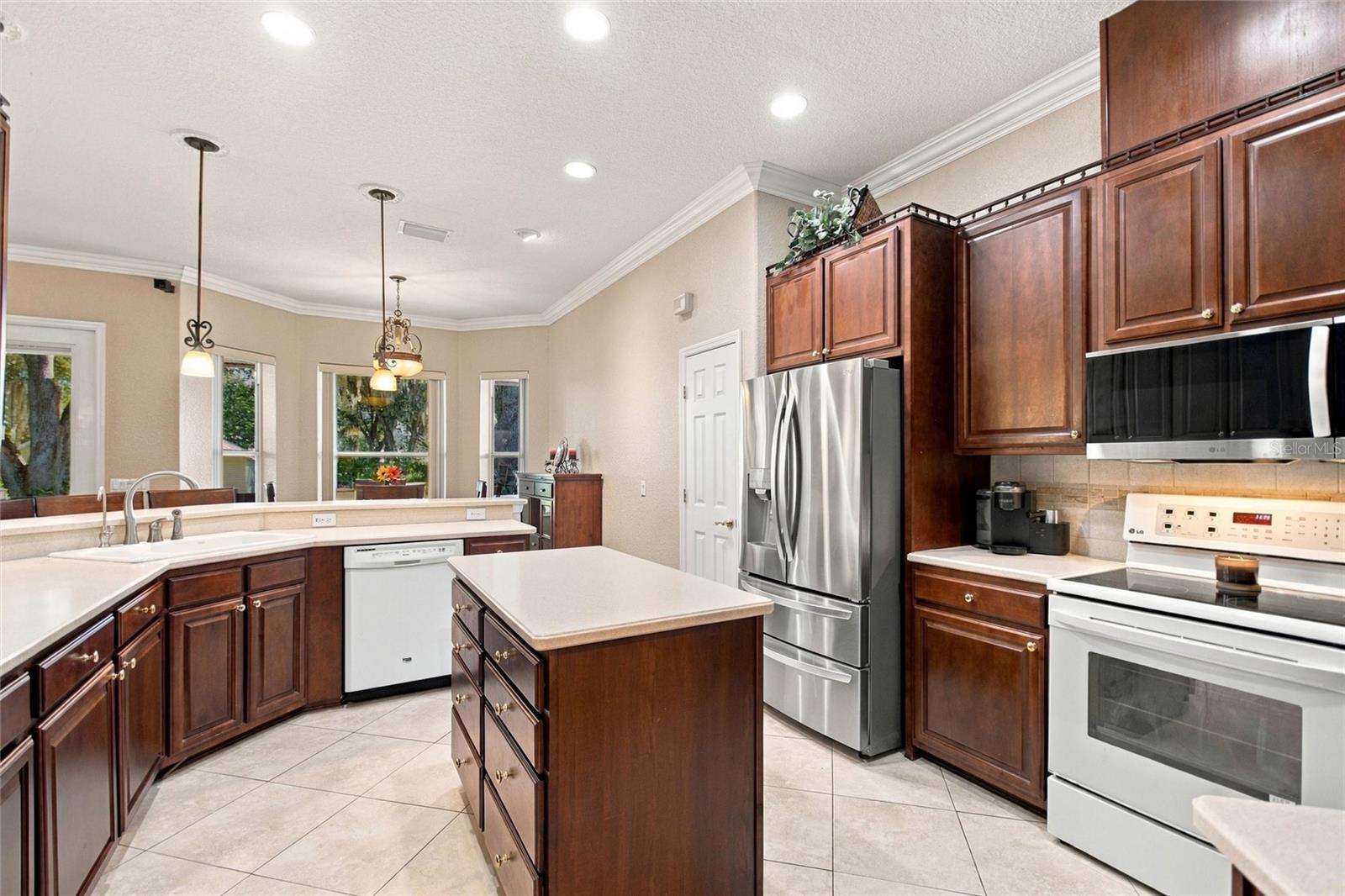4108 N FORBES RD — photo 16