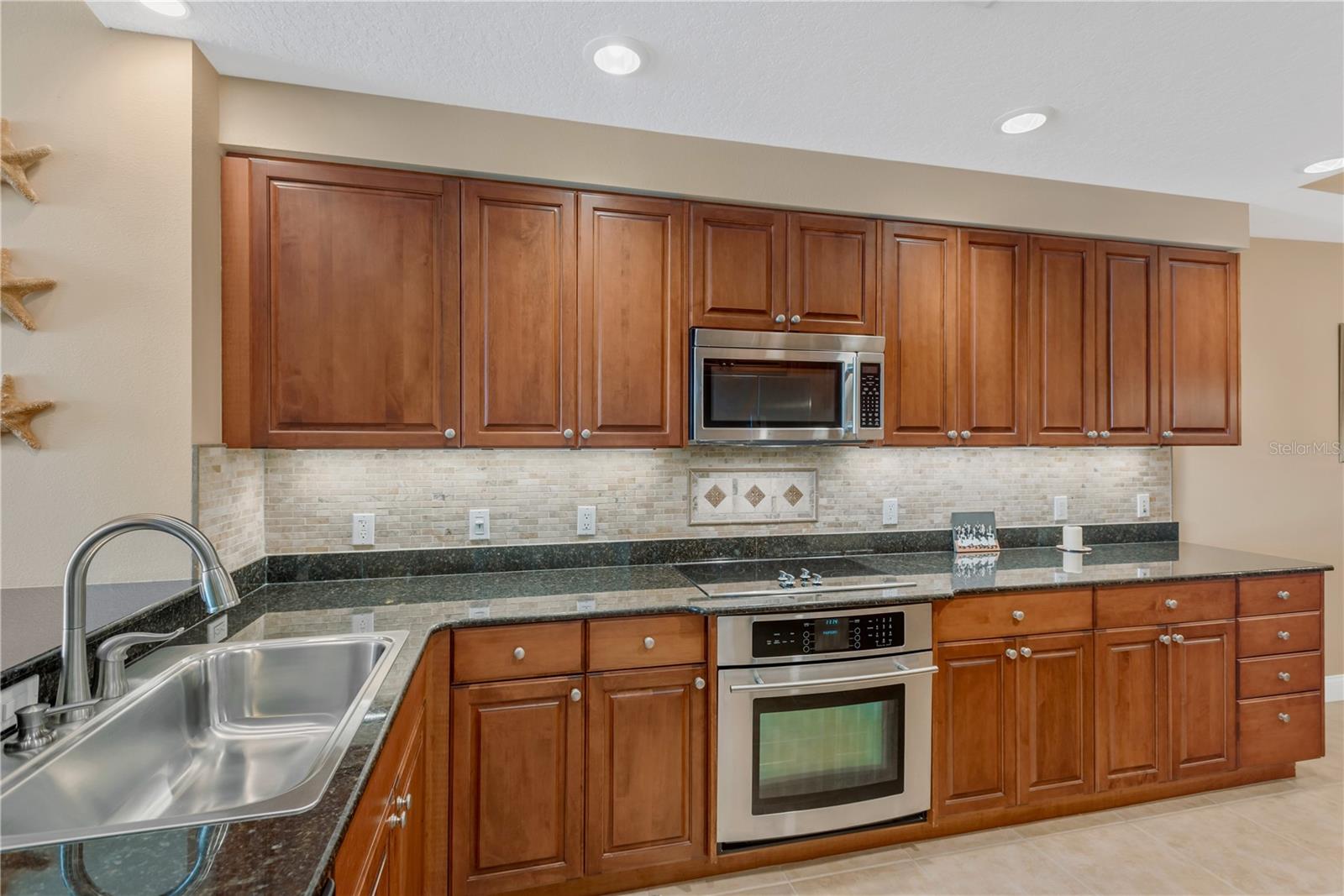 606 RIVIERA DUNES WAY #405 — photo 12
