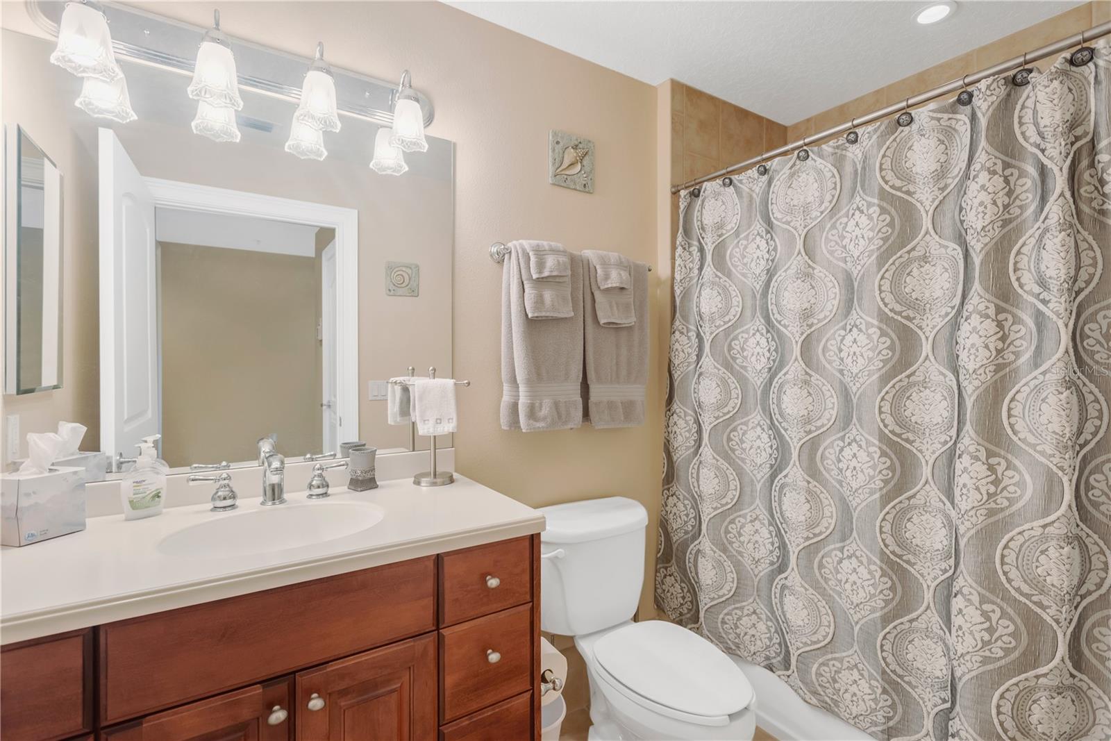 606 RIVIERA DUNES WAY #405 — photo 9