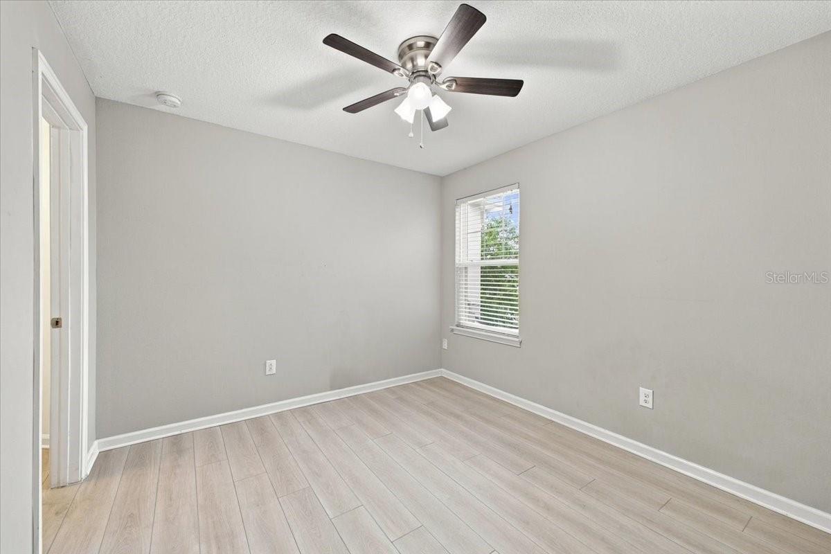 5010 SUNNYSIDE LN — photo 14