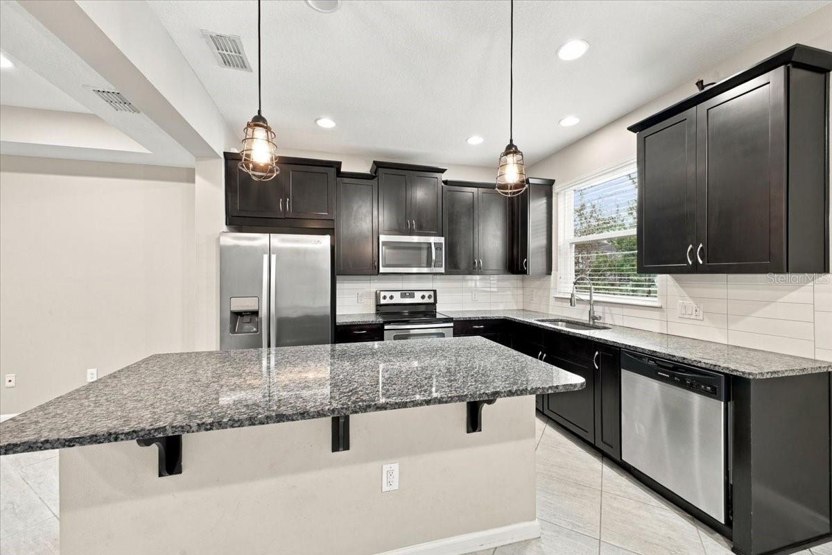 5010 SUNNYSIDE LN — photo 8