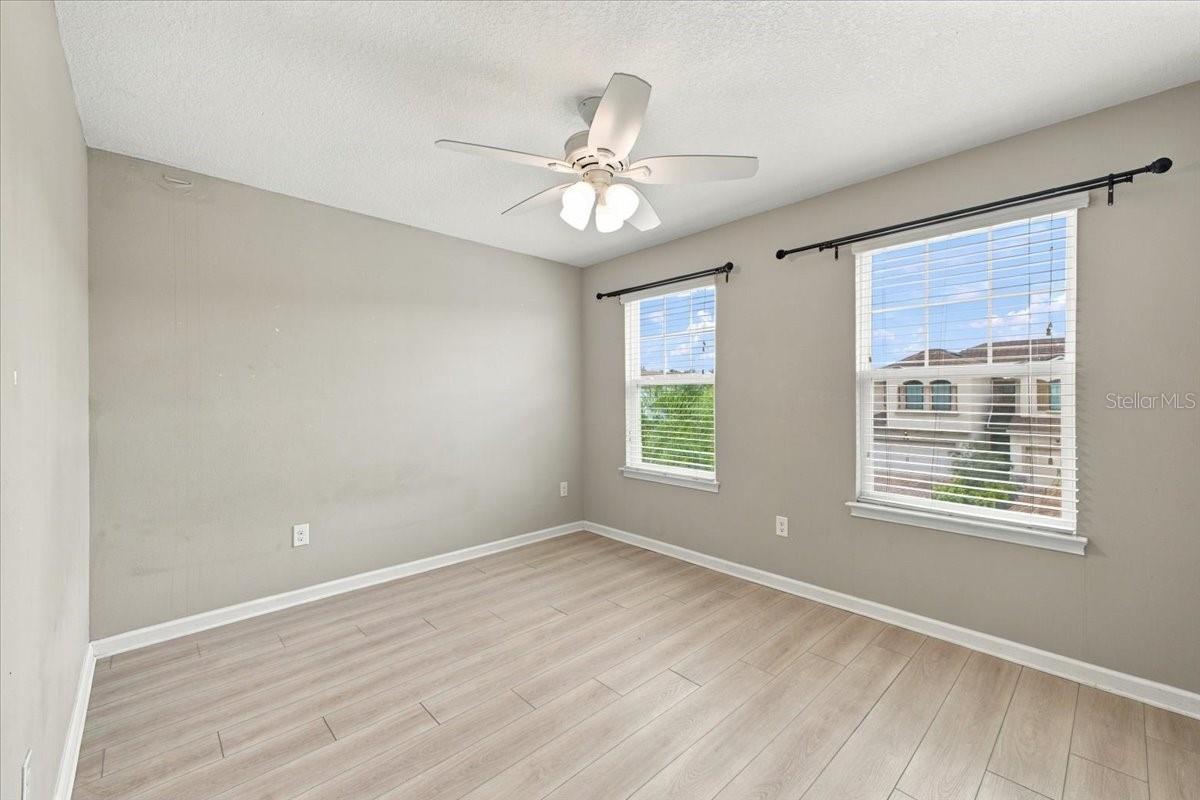 5010 SUNNYSIDE LN — photo 17