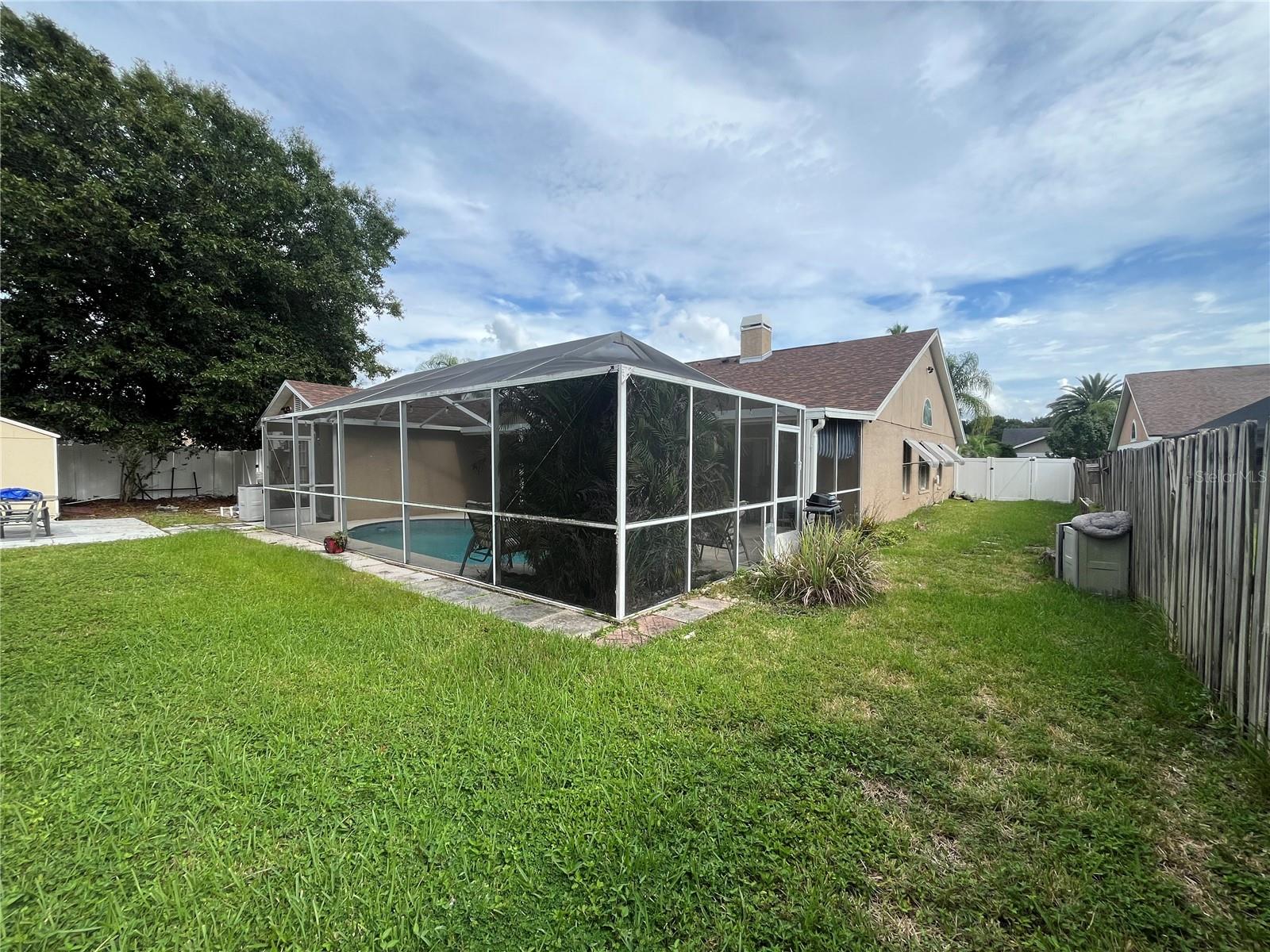12005 MISTY BROOK CT — photo 35