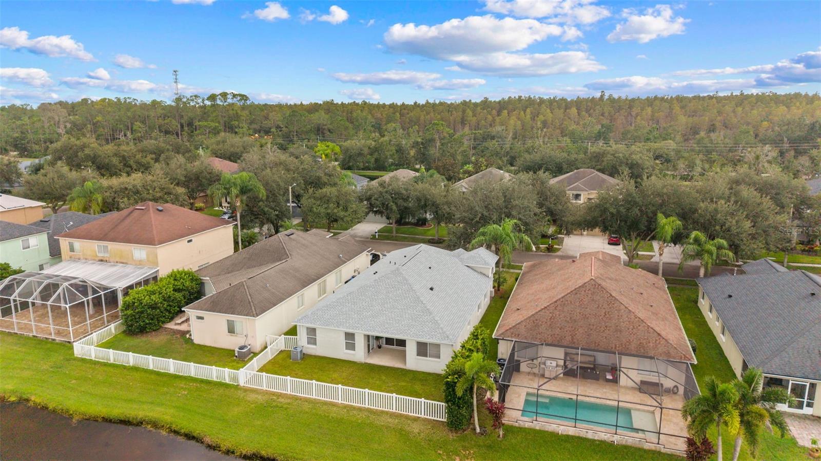 19009 FISHERMANS BEND DR — photo 49