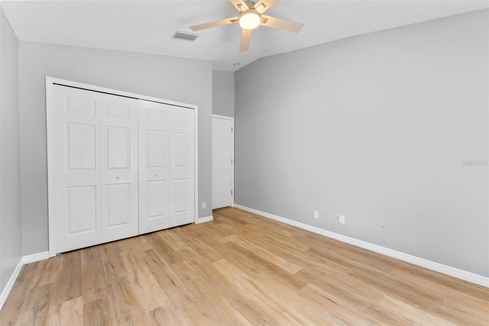 19009 FISHERMANS BEND DR — photo 41