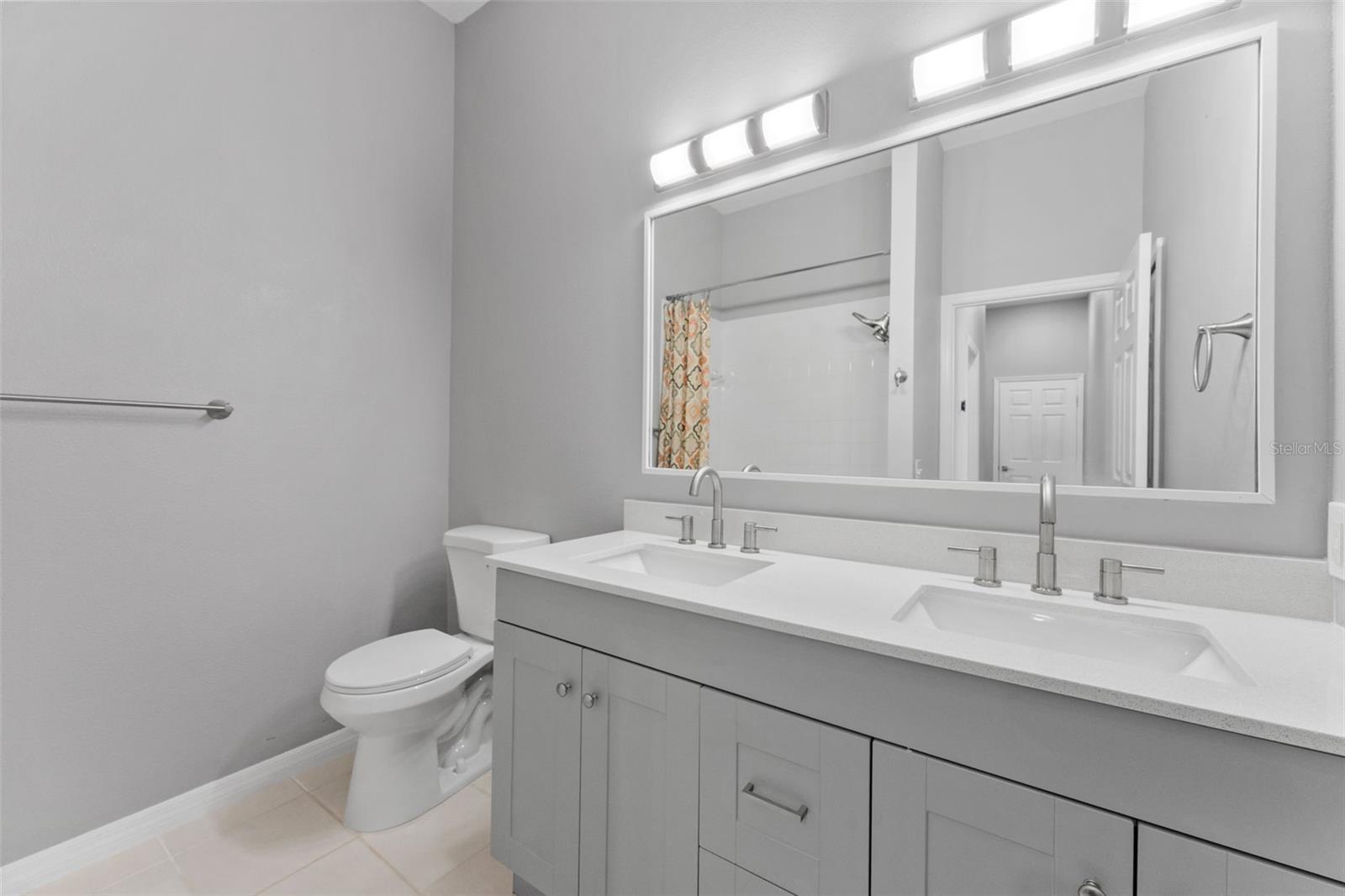 19009 FISHERMANS BEND DR — photo 35