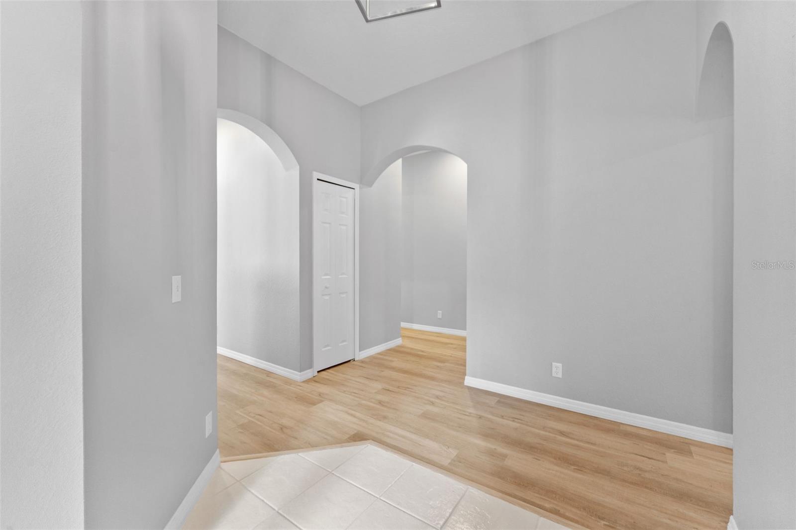 19009 FISHERMANS BEND DR — photo 8