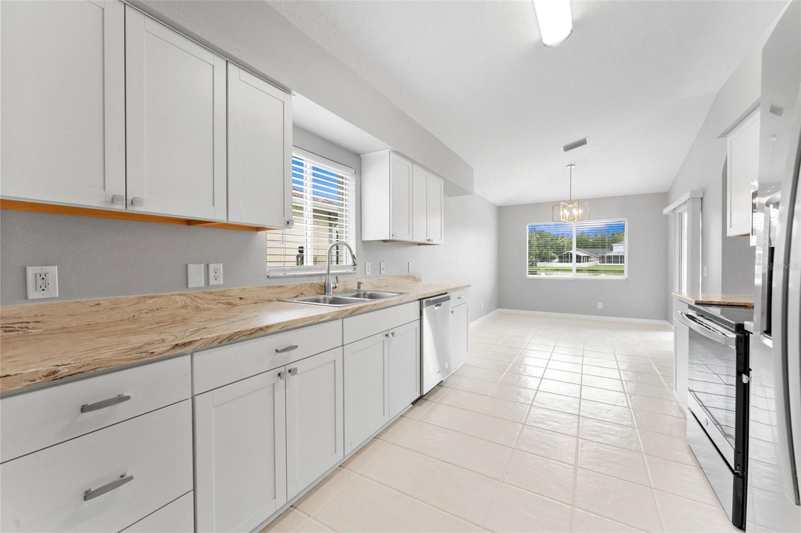 19009 FISHERMANS BEND DR — photo 19