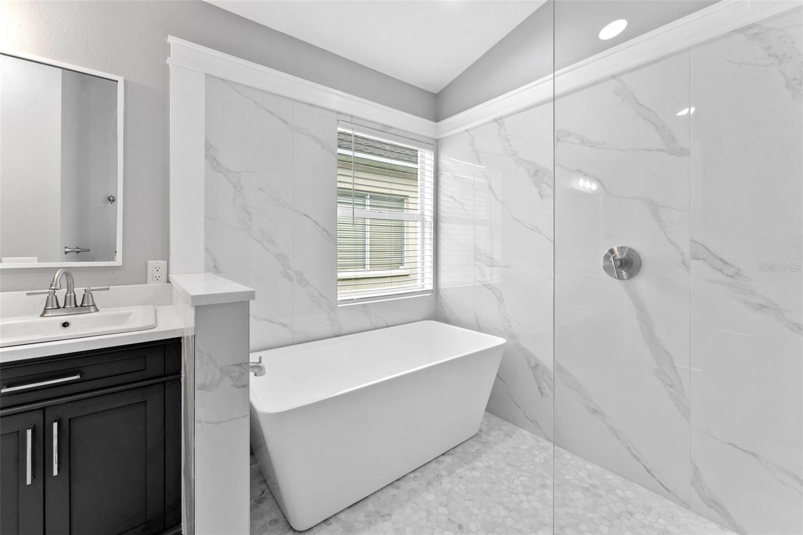 19009 FISHERMANS BEND DR — photo 31
