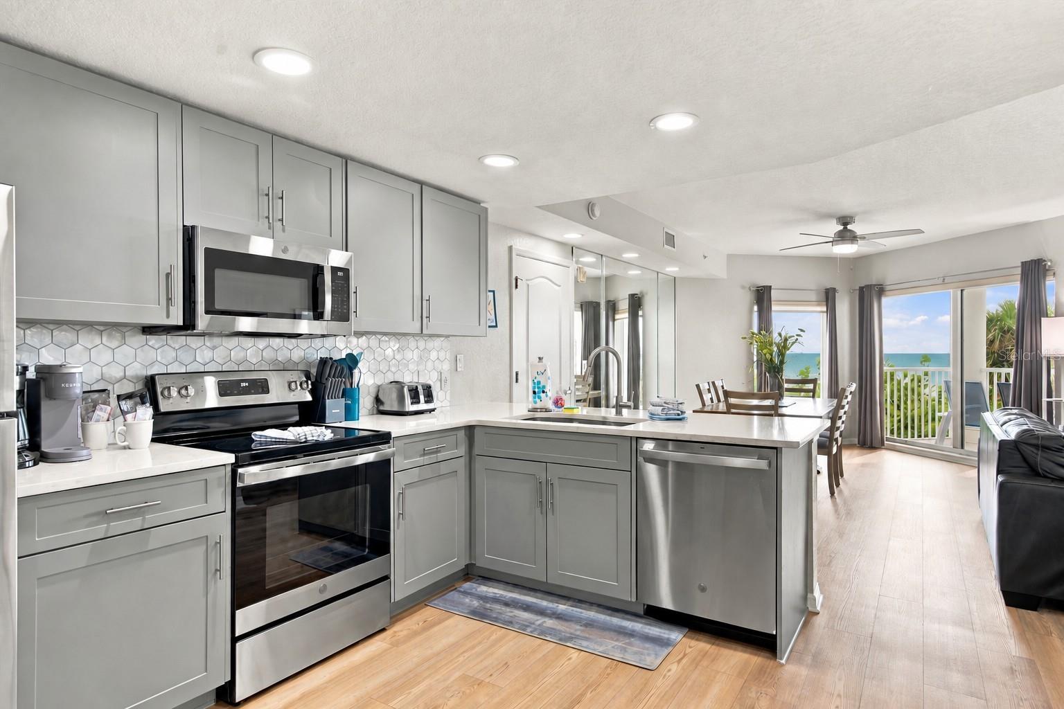 12000 GULF BLVD #206W-205W — photo 9