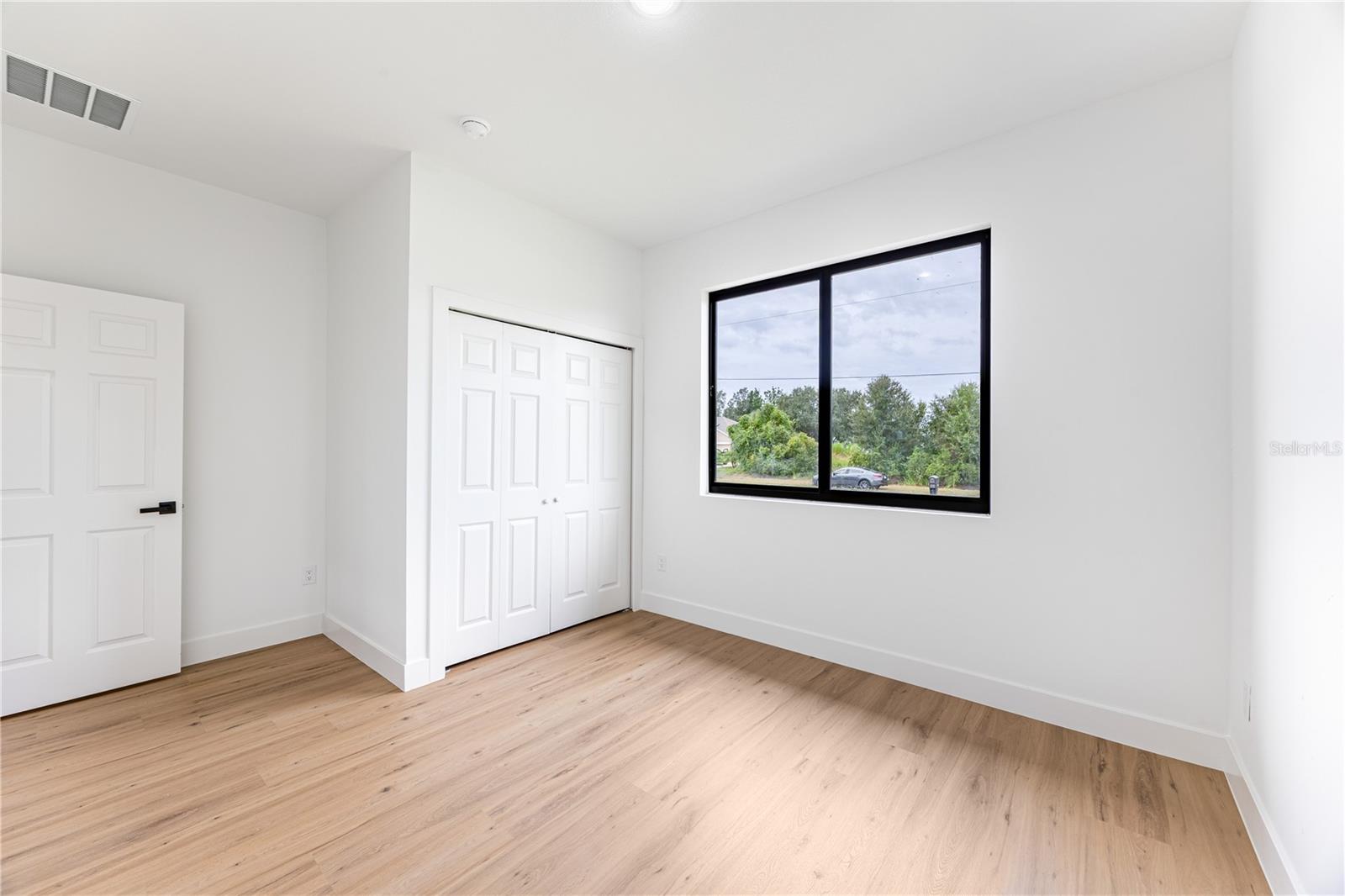 6262 SKYVIEW DR — photo 29