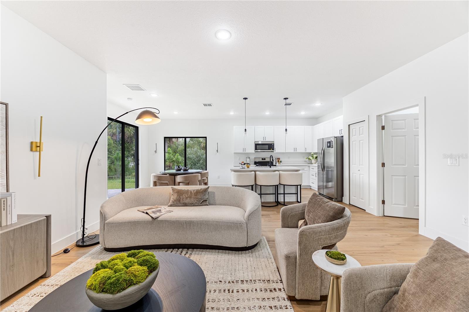 6262 SKYVIEW DR — photo 6
