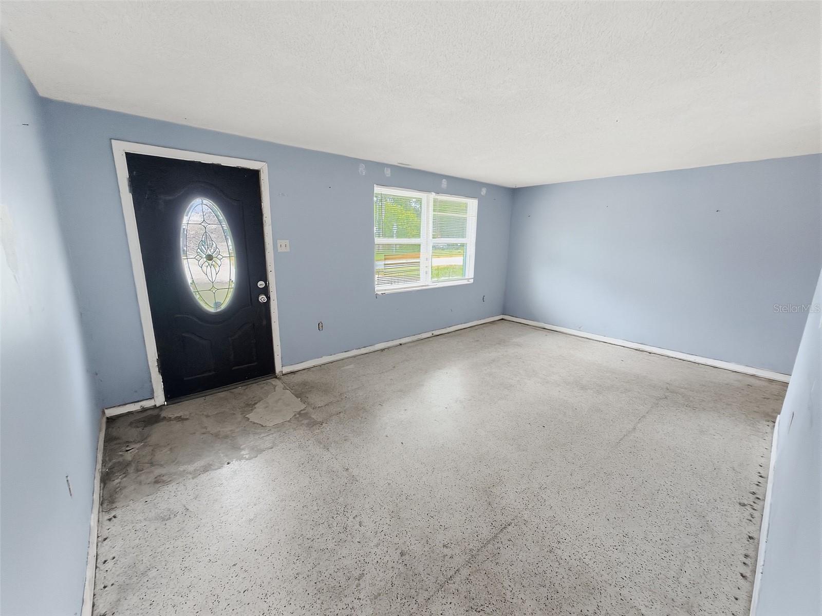 6818 CAROB DR — photo 4
