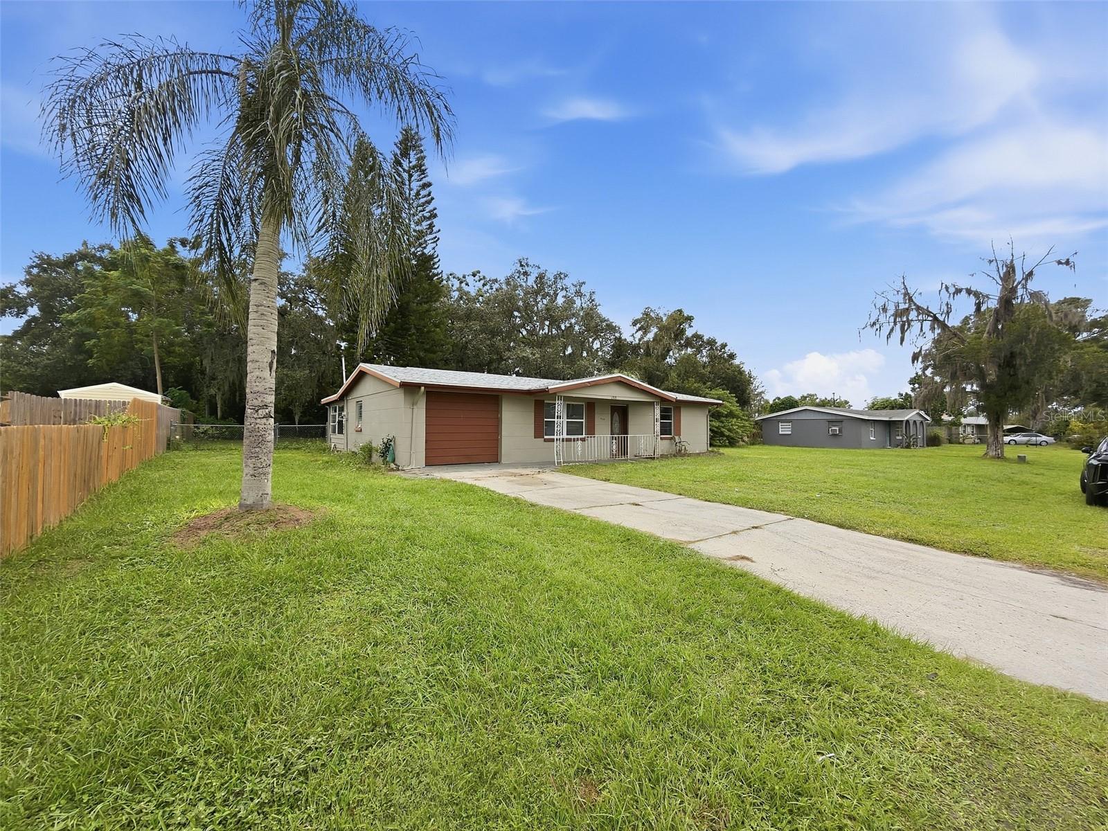 6818 CAROB DR — photo 2