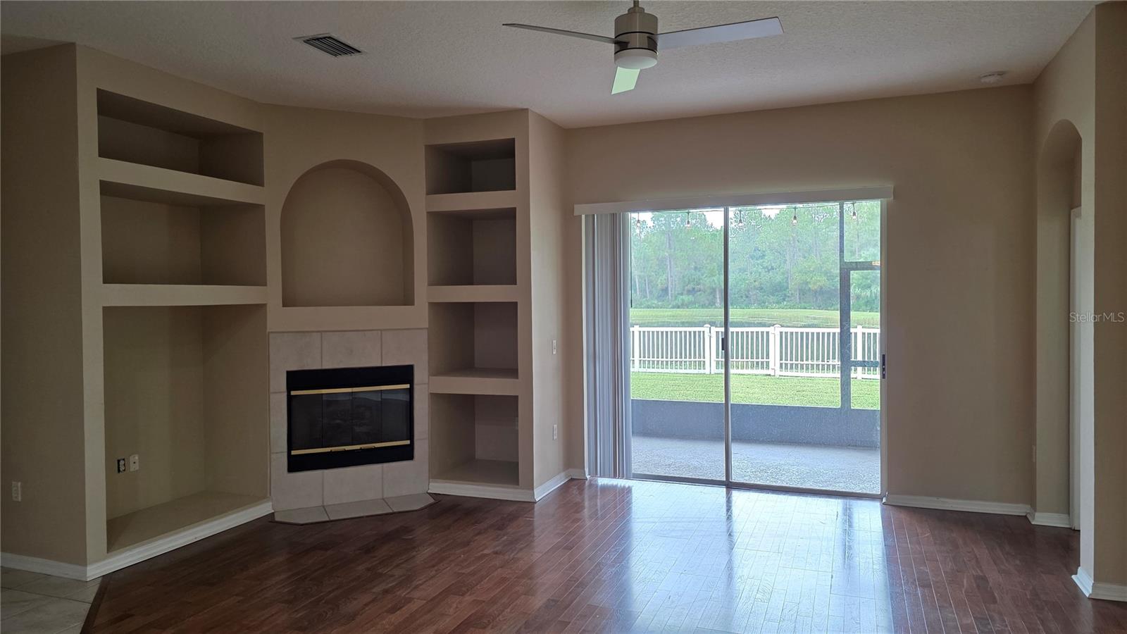 19205 MEADOW PINE DR — photo 5