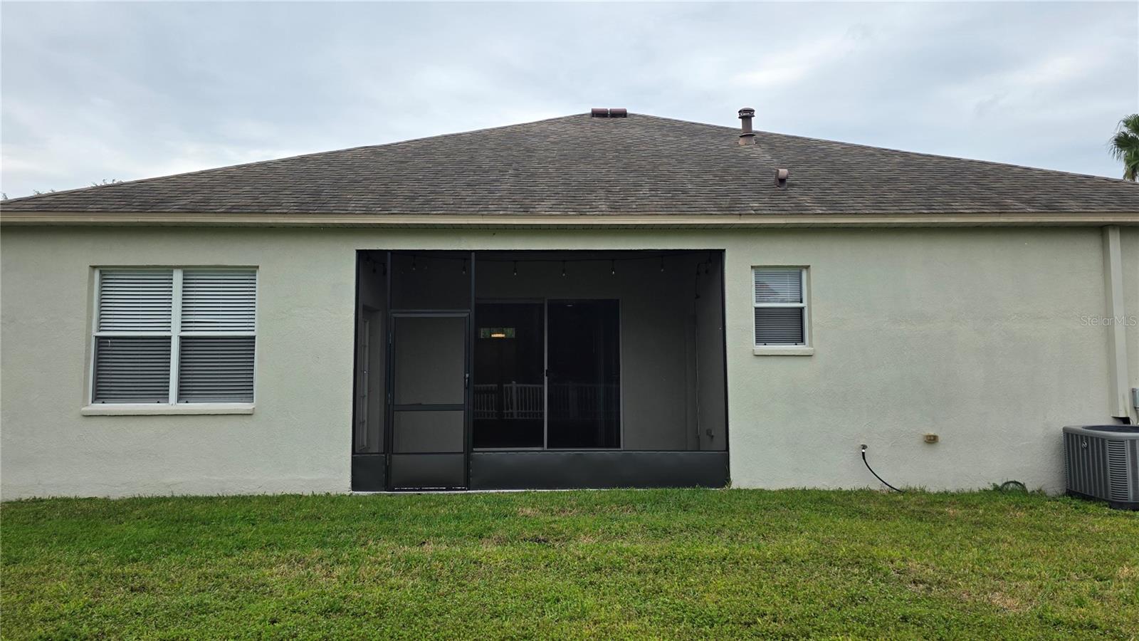 19205 MEADOW PINE DR — photo 12