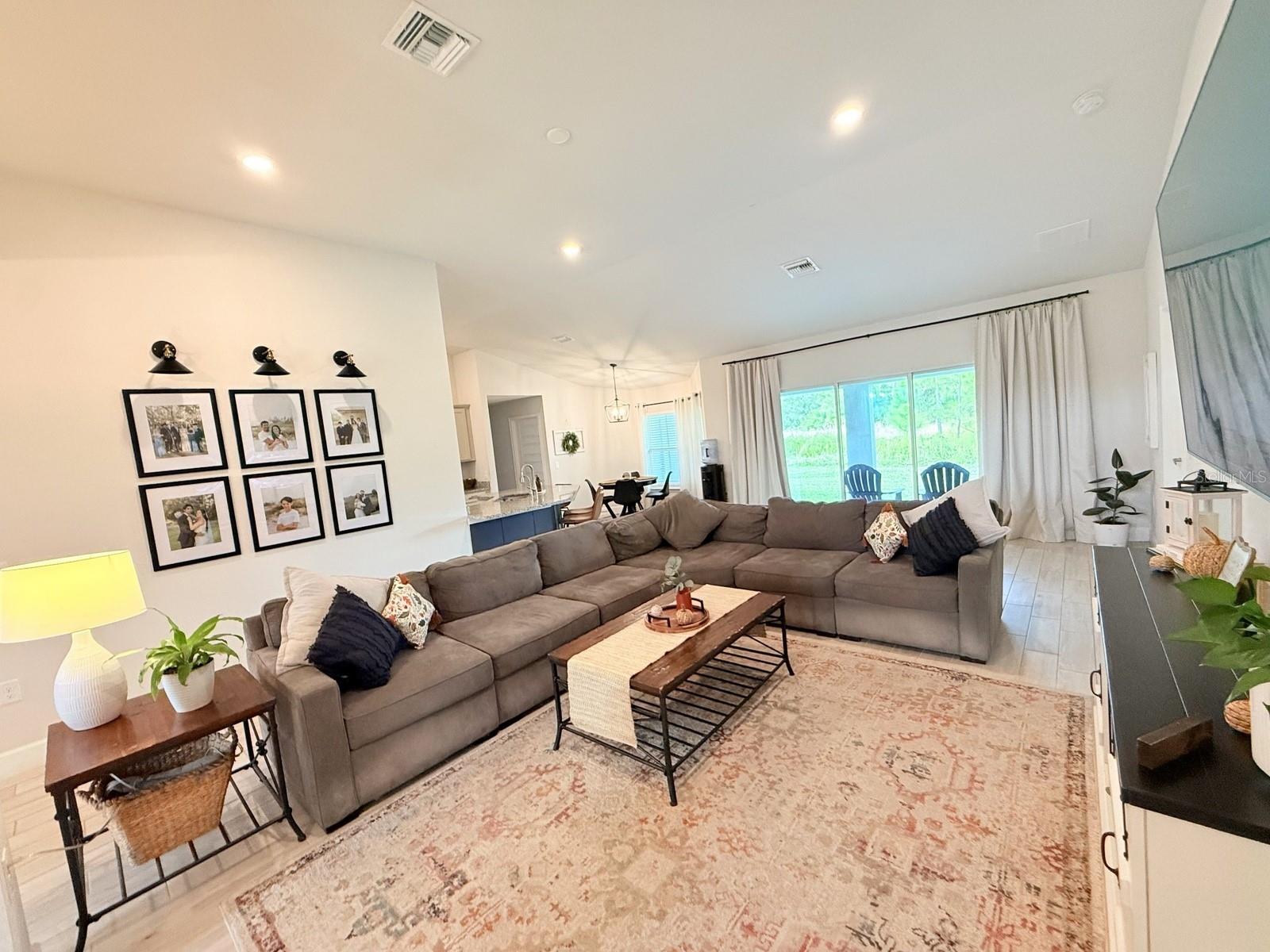 3405 VIVIAN RD — photo 10