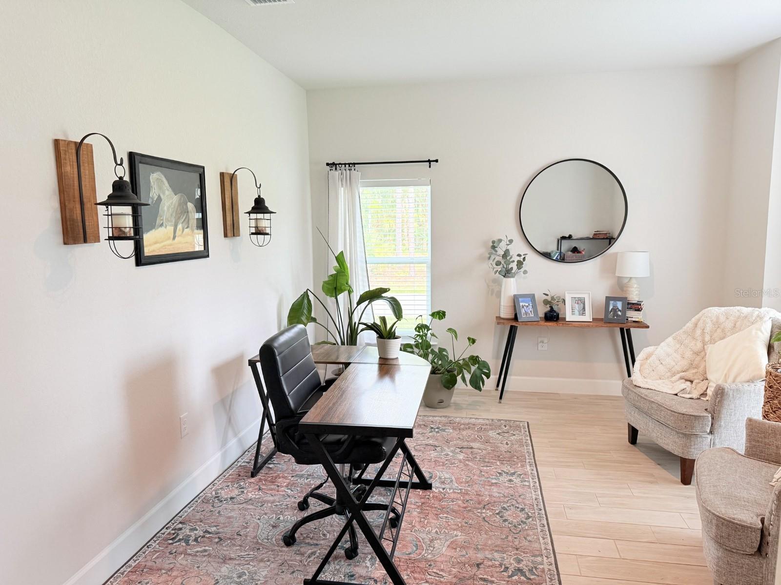 3405 VIVIAN RD — photo 2
