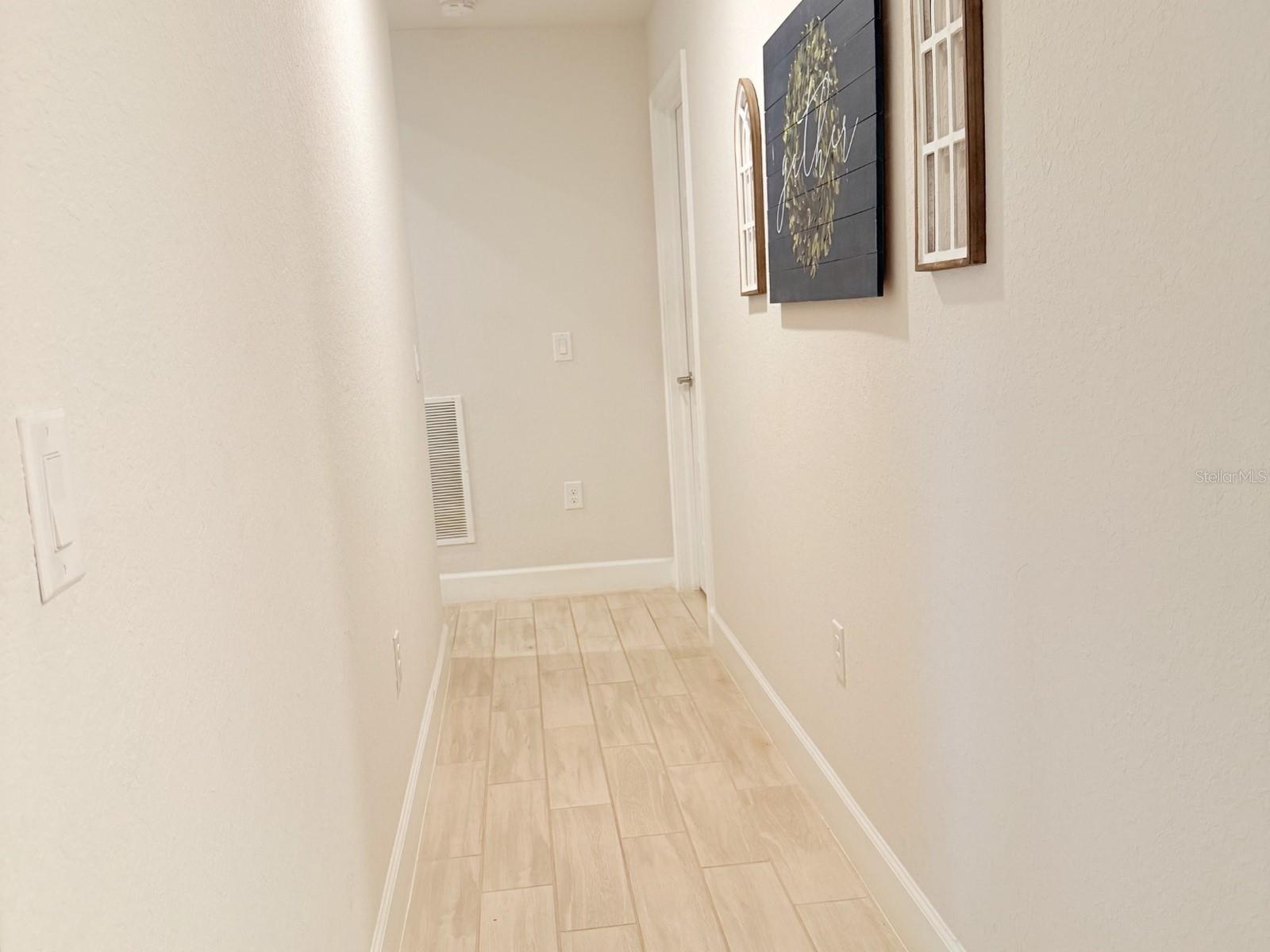 3405 VIVIAN RD — photo 29