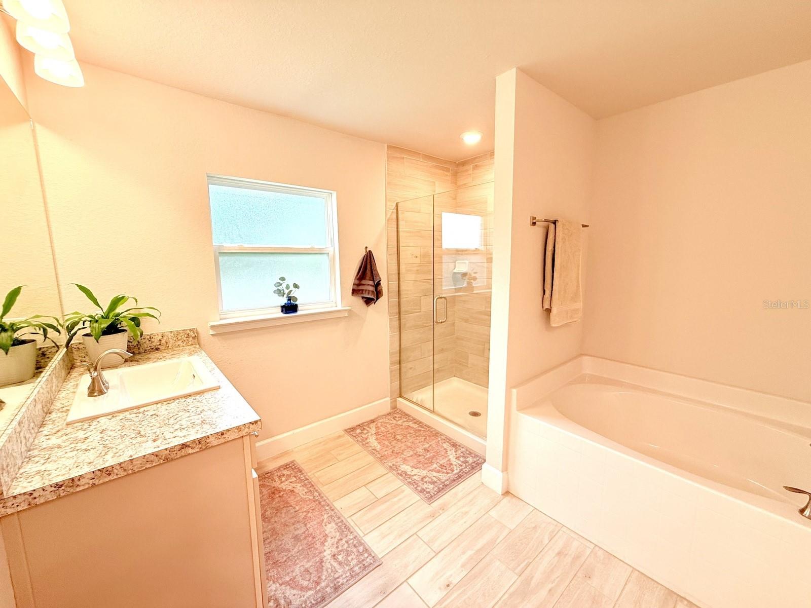 3405 VIVIAN RD — photo 40