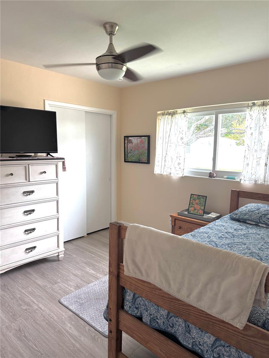 1527 LAKEVIEW RD — photo 17