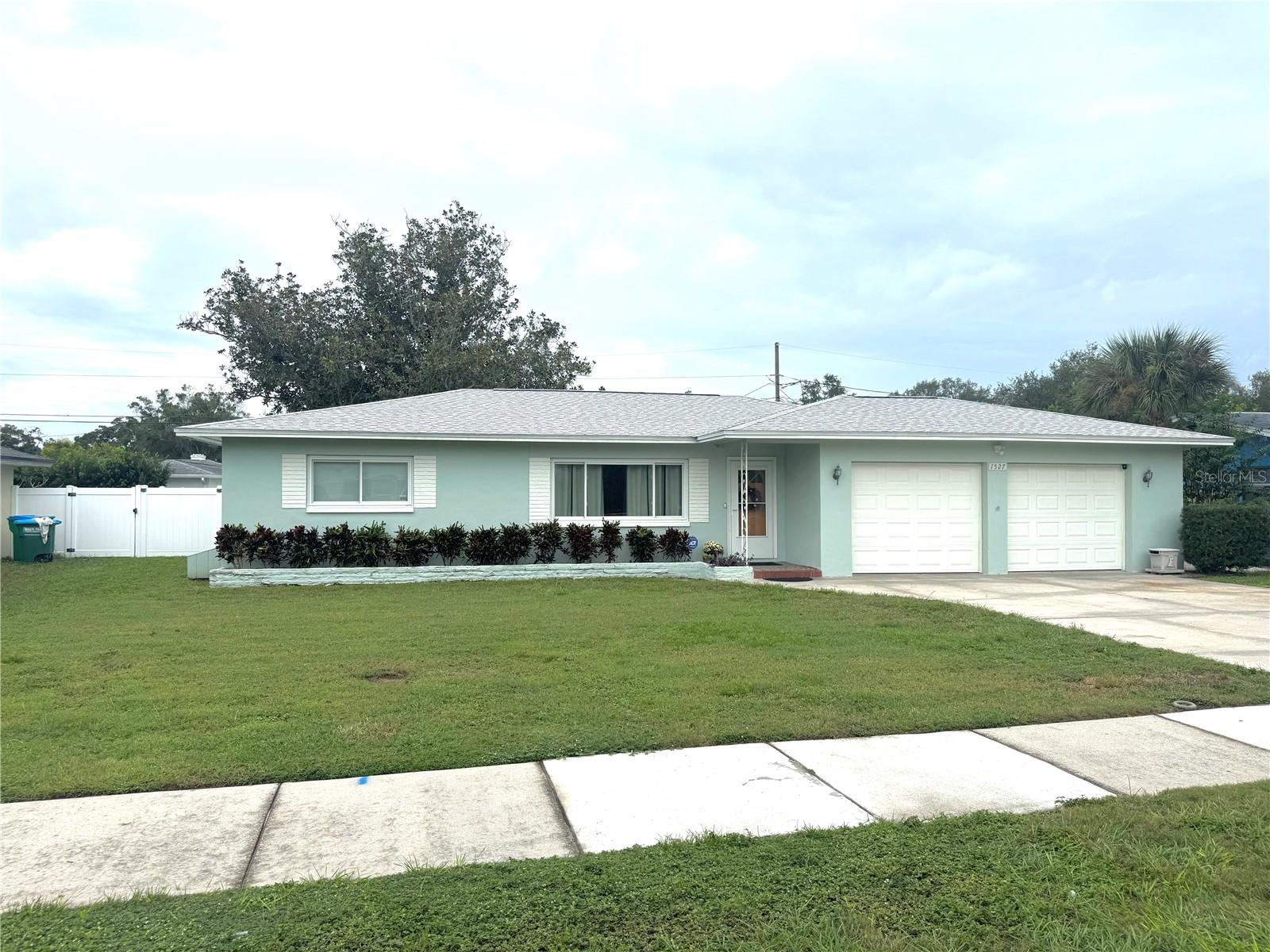 1527 LAKEVIEW RD — photo 2