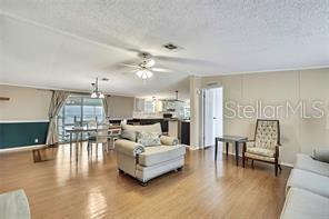 2400 LEMUR DR — photo 6