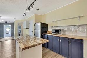 2400 LEMUR DR — photo 11