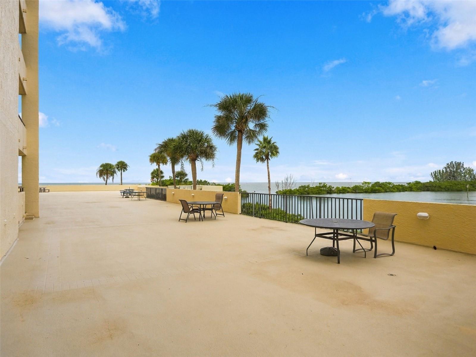5915 SEA RANCH DR #409 — photo 32