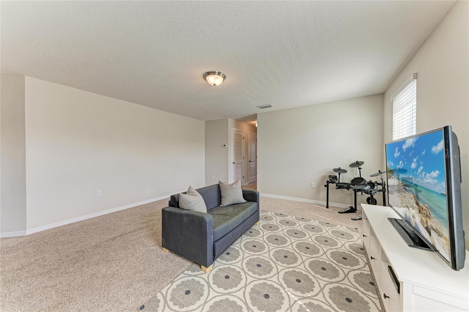 119 BRILLIANT BLOOM CT — photo 31