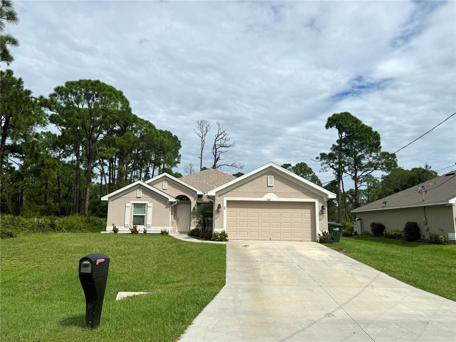 5672 KUMQUAT AVE — photo 4