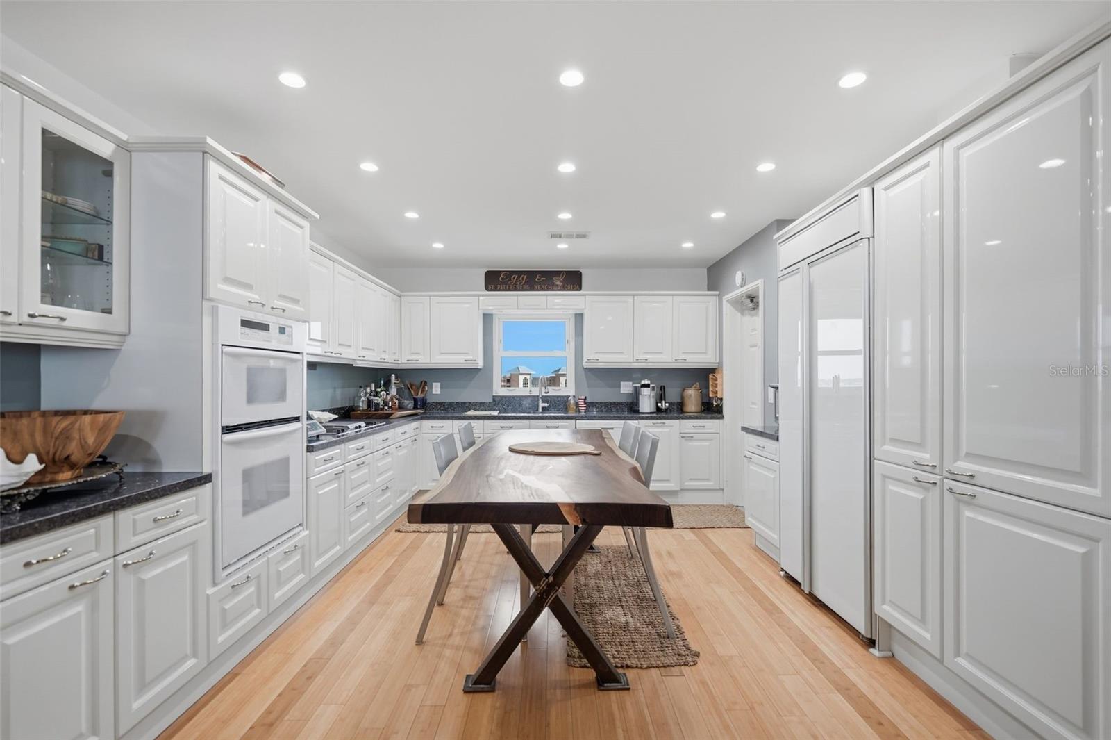 5108 BRITTANY DR S #1008 — photo 12