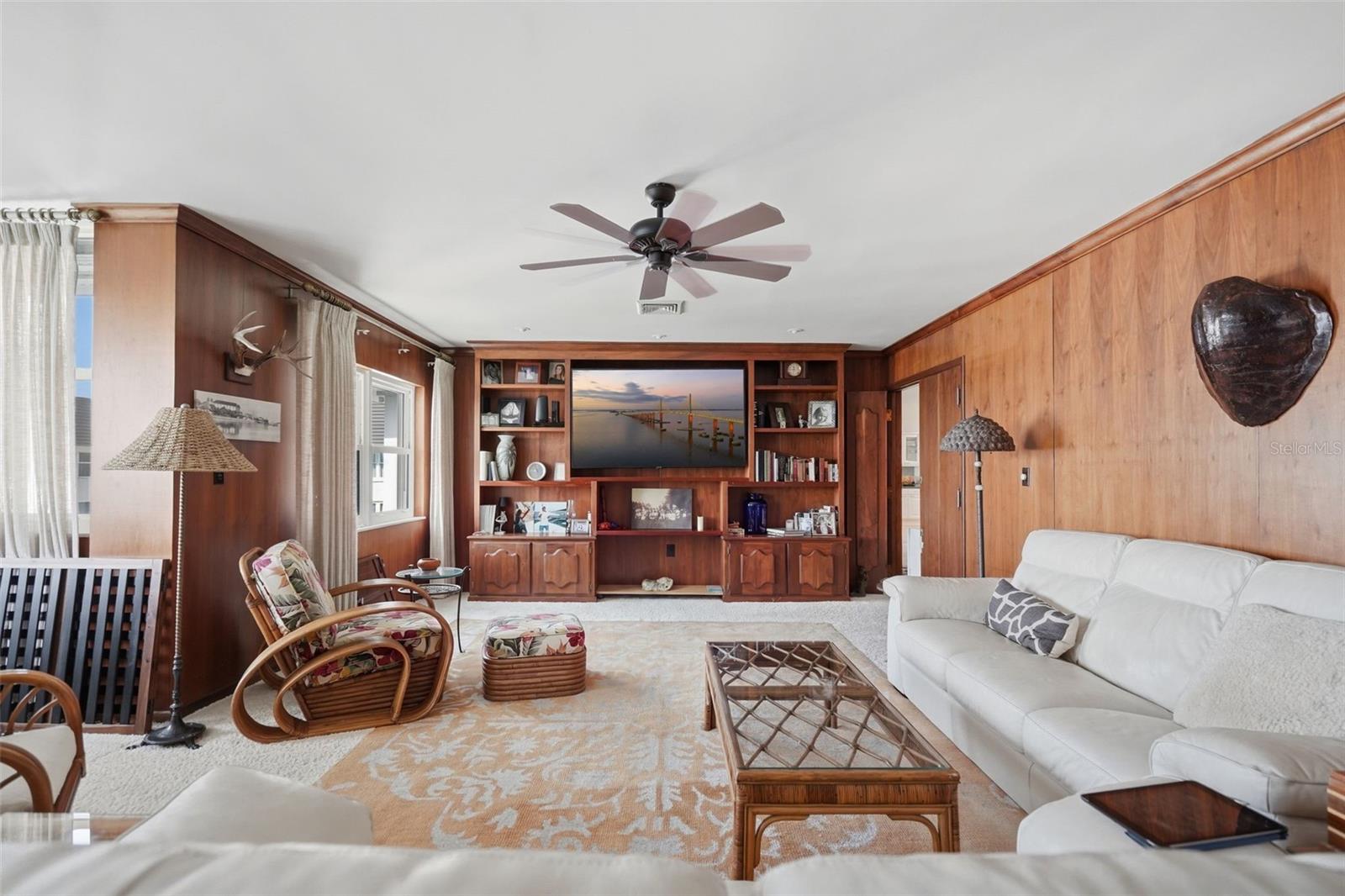 5108 BRITTANY DR S #1008 — photo 41