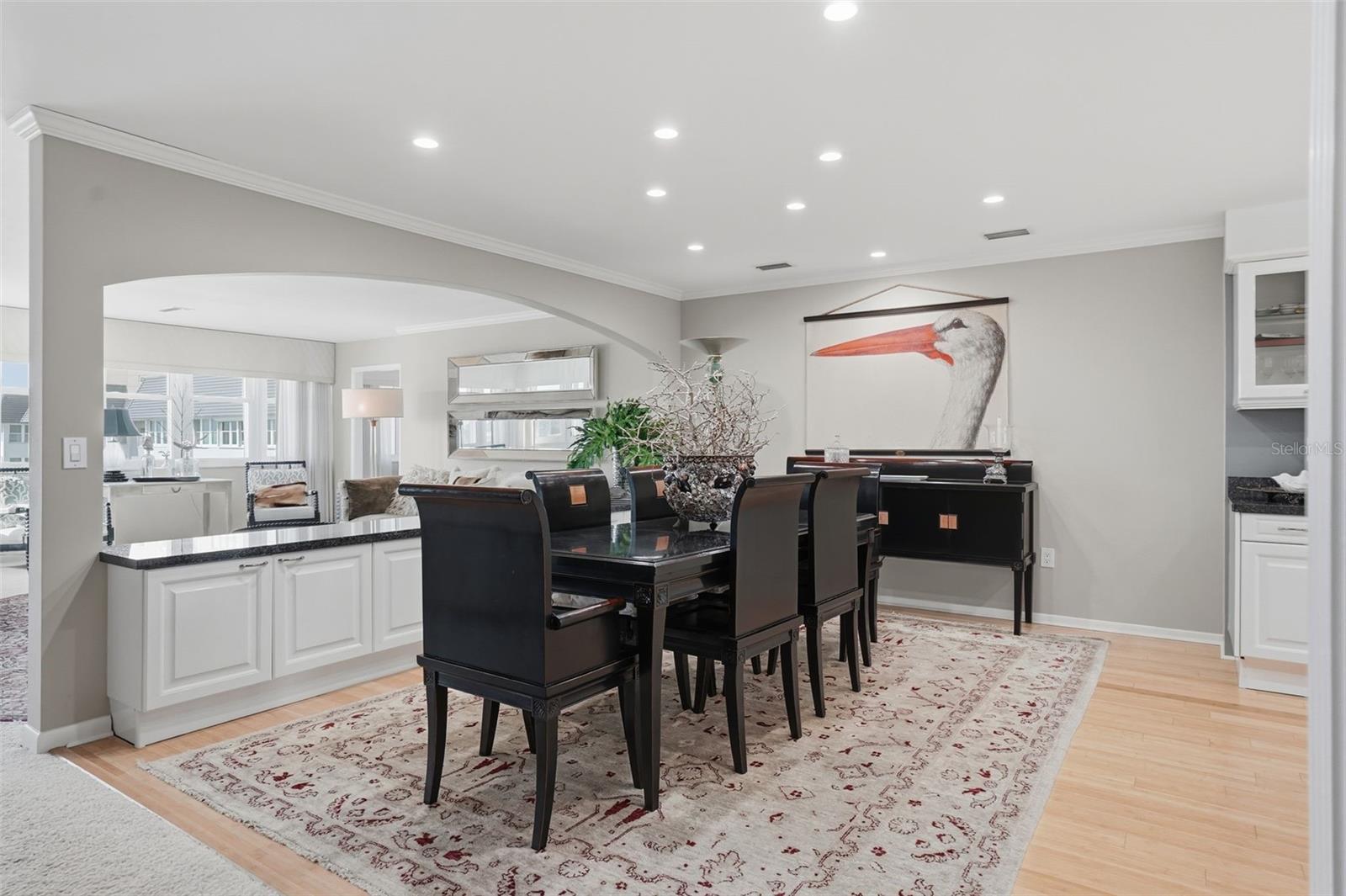 5108 BRITTANY DR S #1008 — photo 15