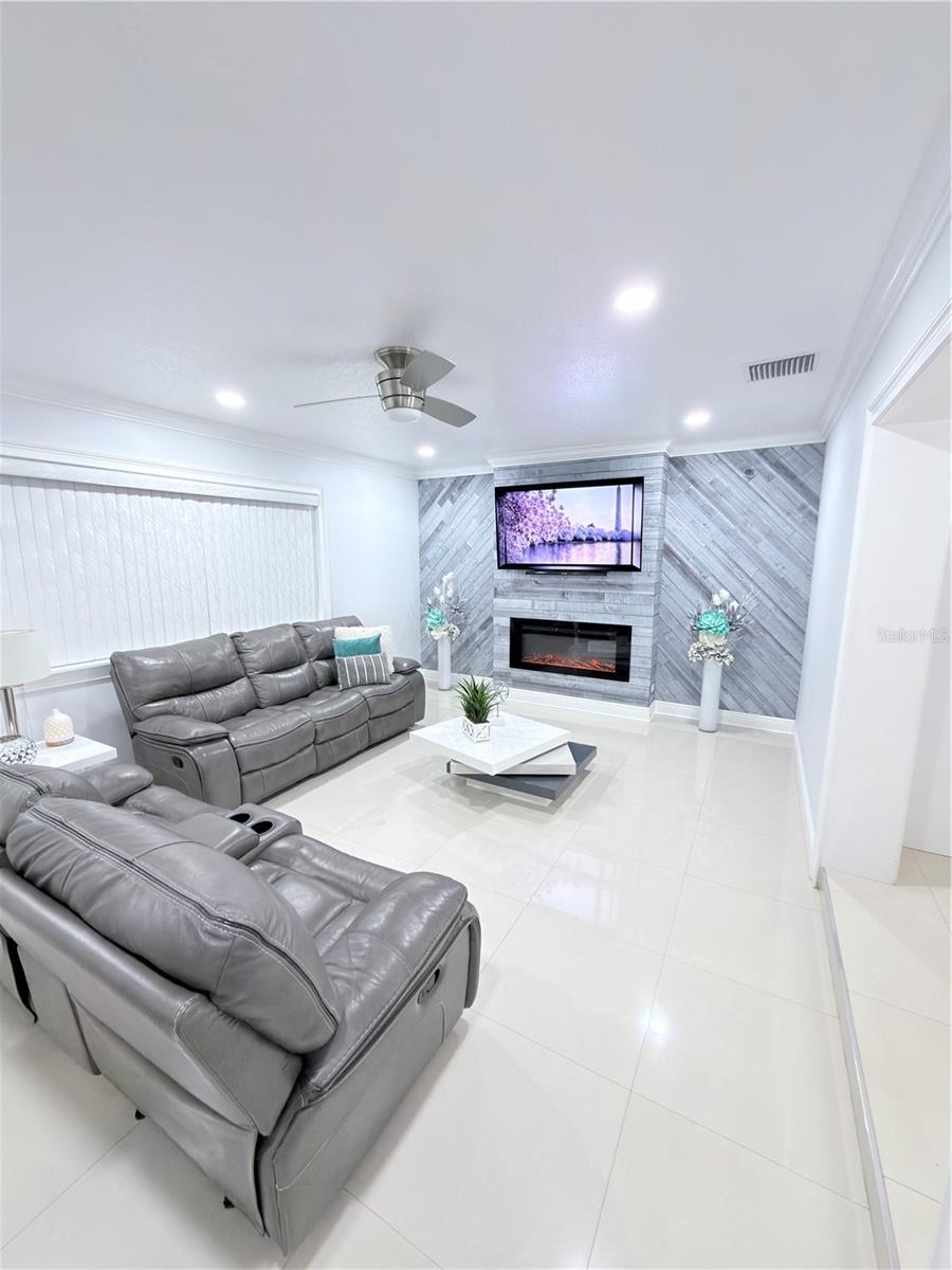 7518 BLOSSOM AVE — photo 37