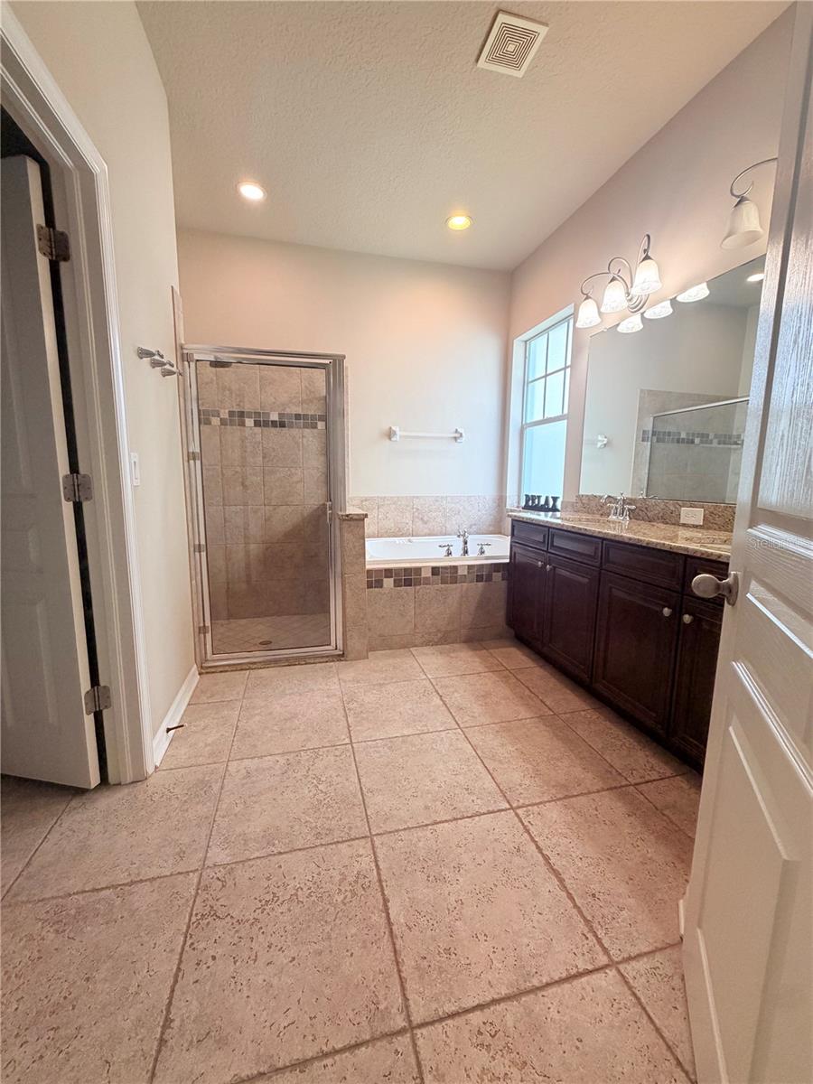 6015 CHURCHSIDE DR — photo 10
