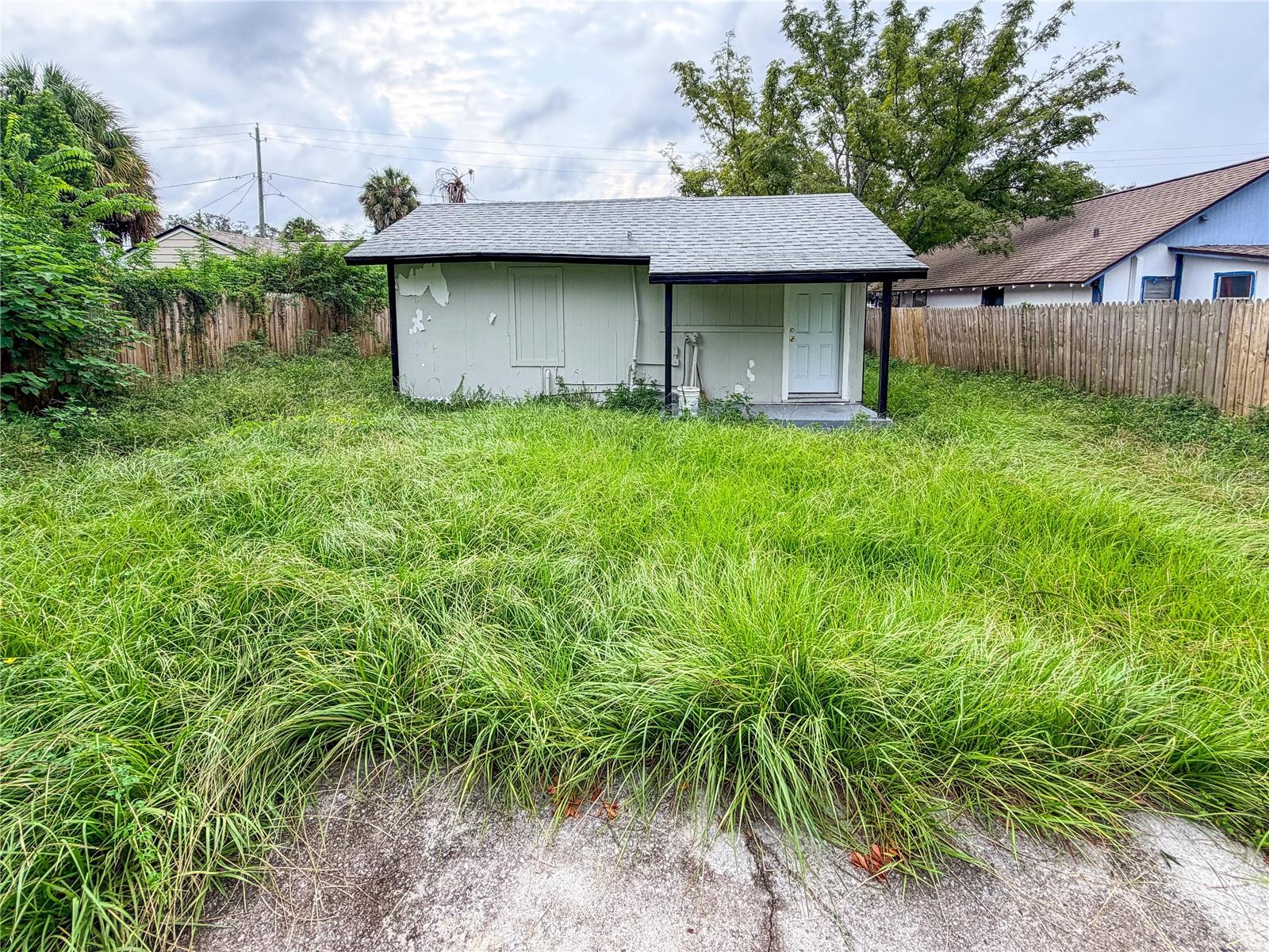 8308 N MULBERRY ST — photo 4