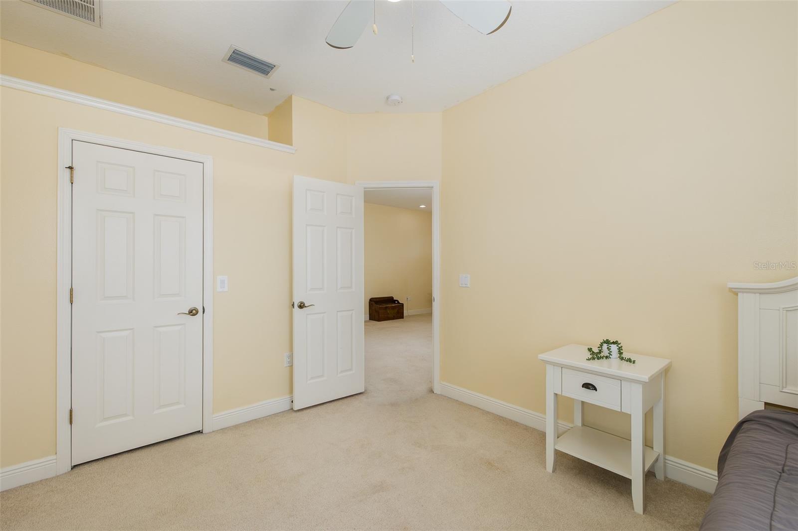 10640 PONTOFINO CIR — photo 48