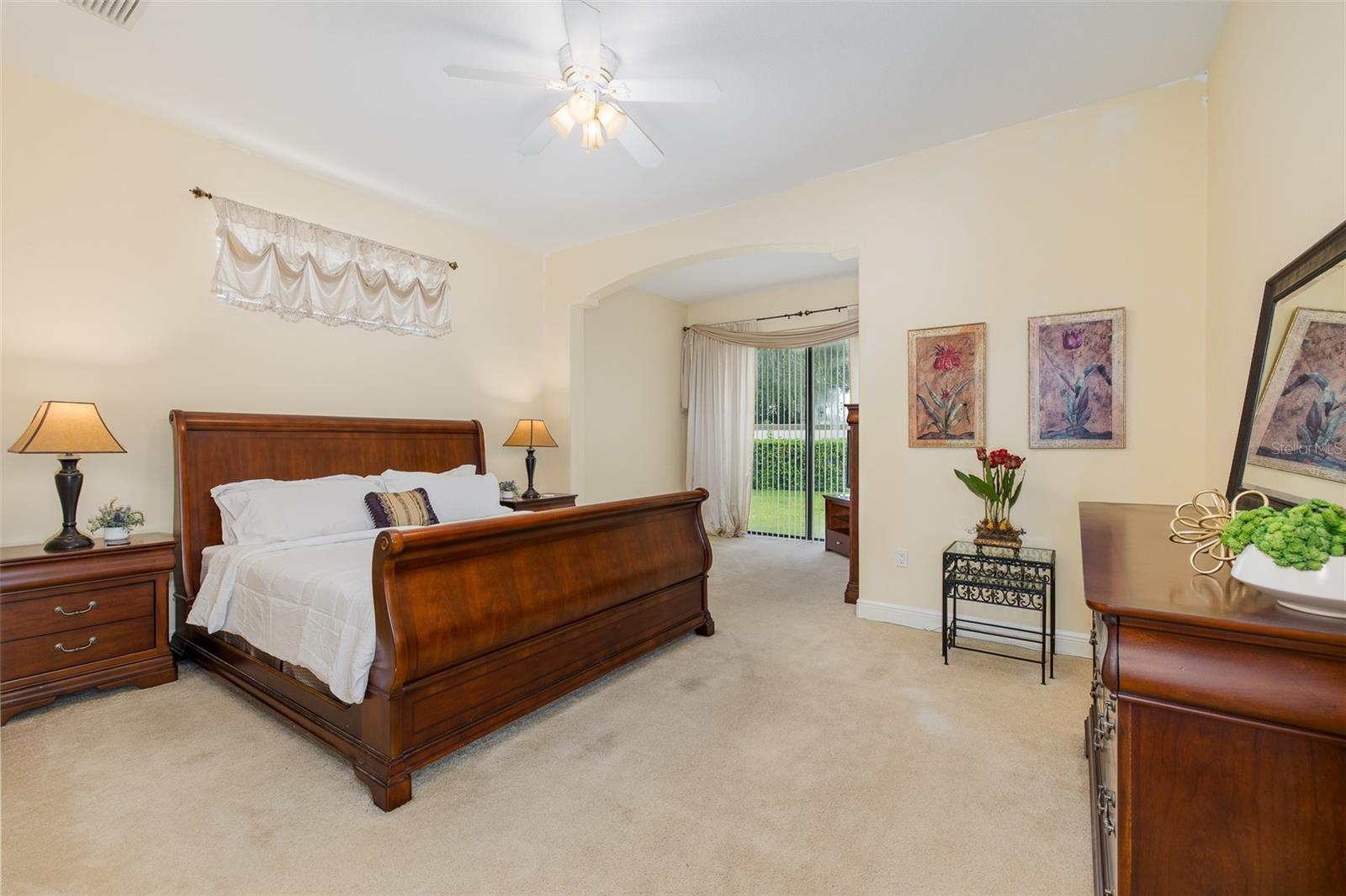 10640 PONTOFINO CIR — photo 16