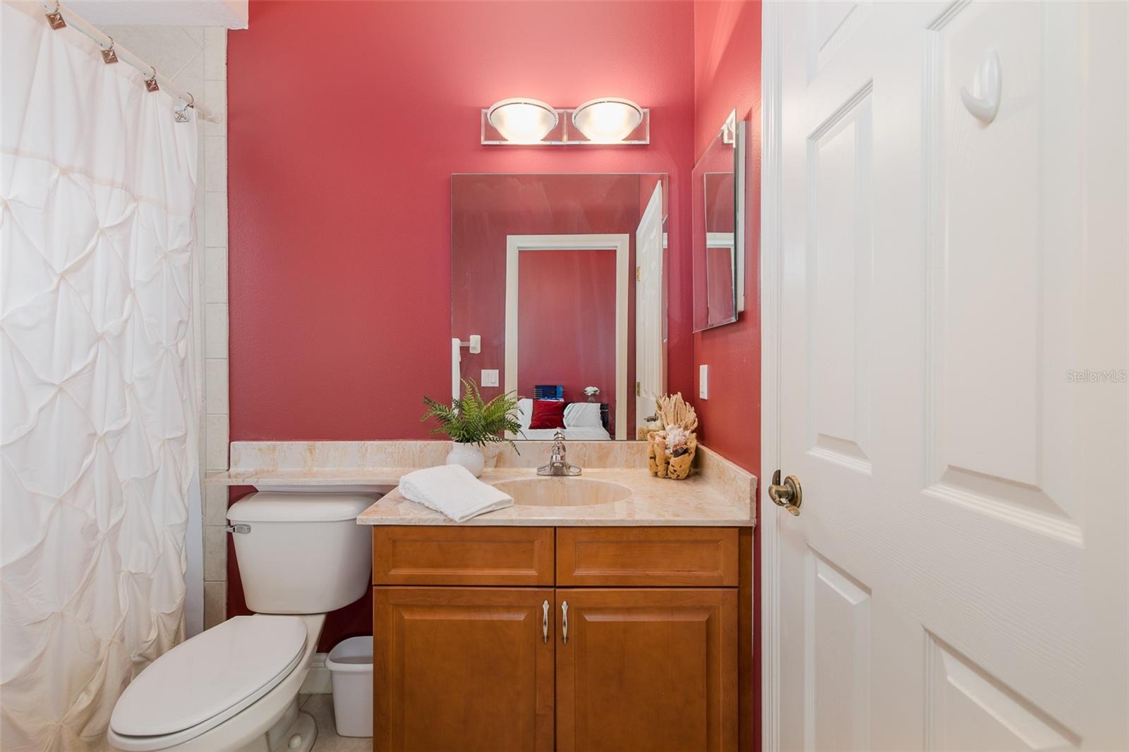 10640 PONTOFINO CIR — photo 37