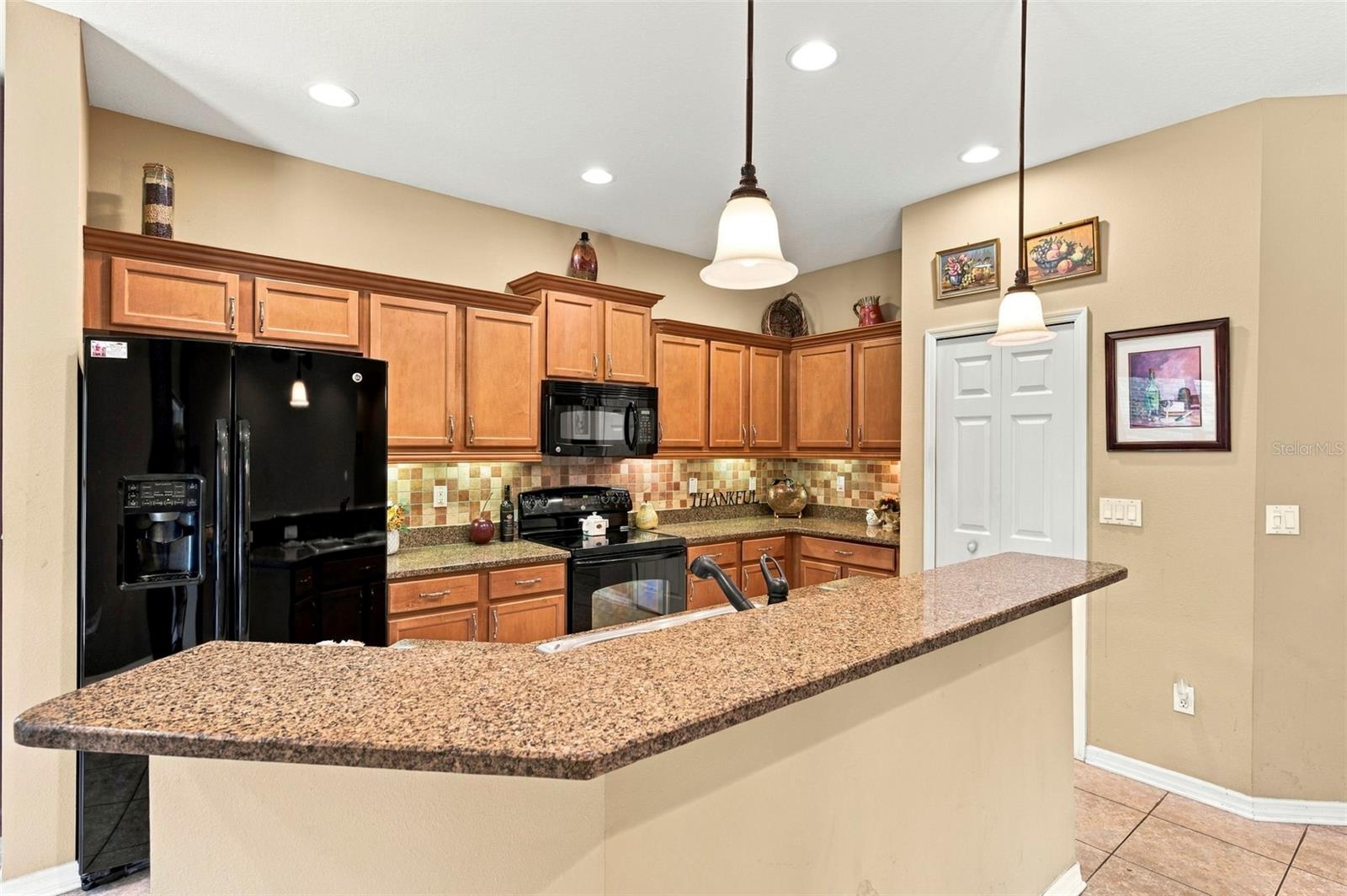 11002 BELLE HAVEN DR — photo 25