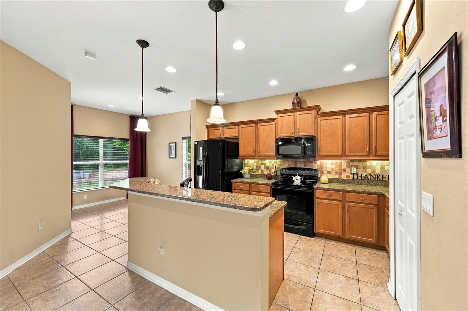 11002 BELLE HAVEN DR — photo 24