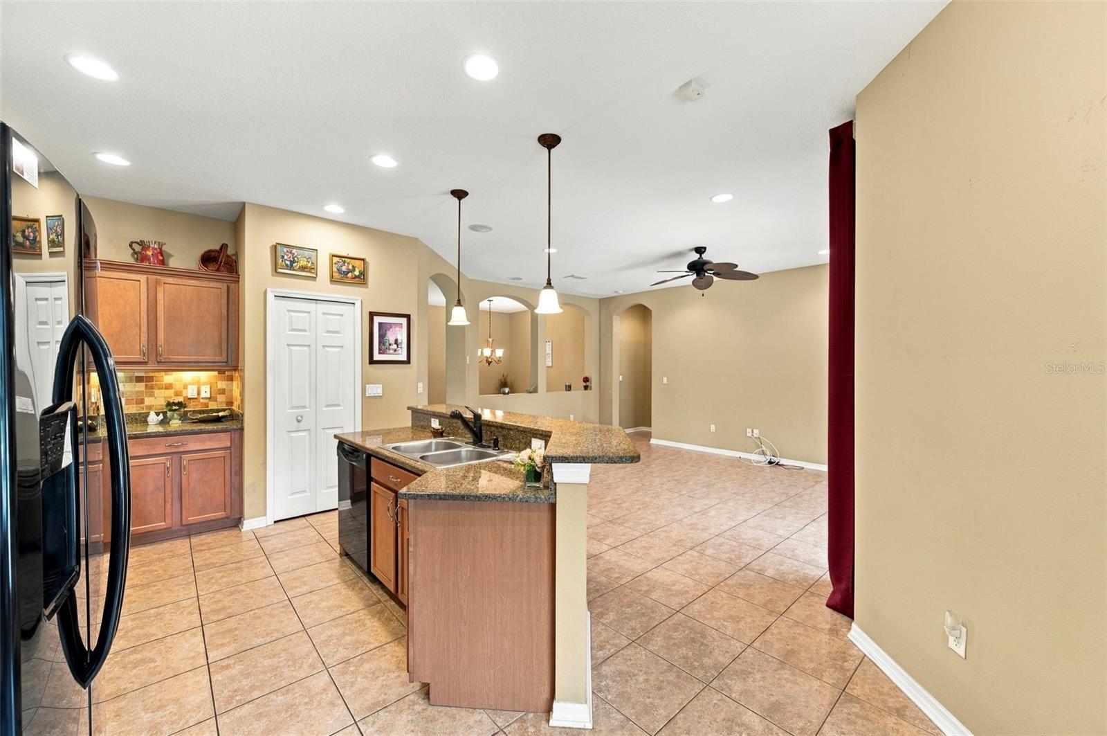 11002 BELLE HAVEN DR — photo 28