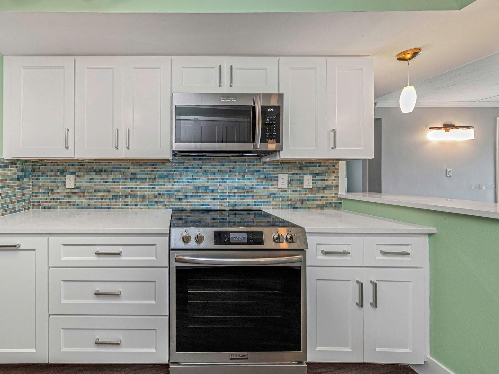 433 S PAULA DR #10 — photo 11