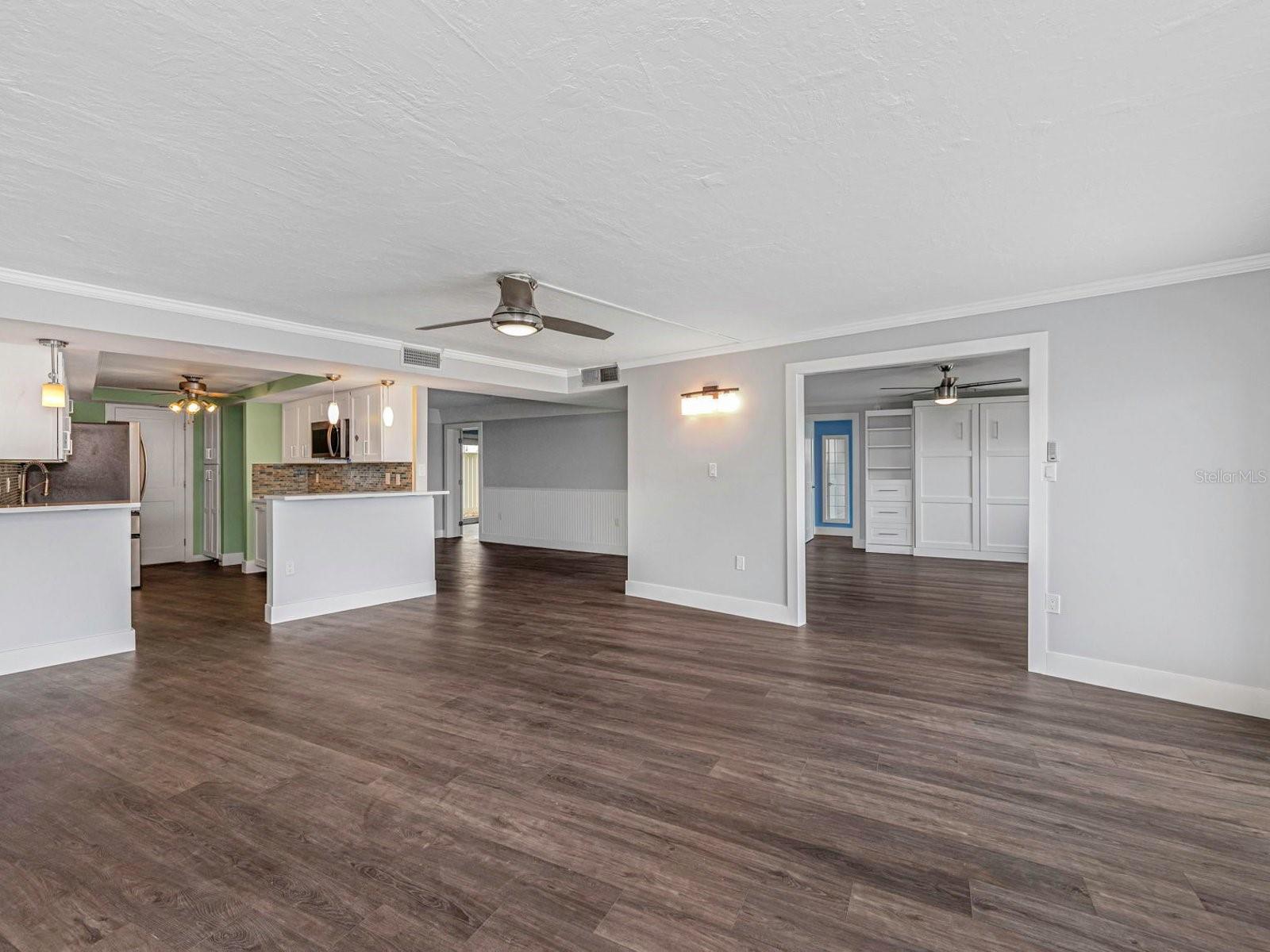 433 S PAULA DR #10 — photo 42